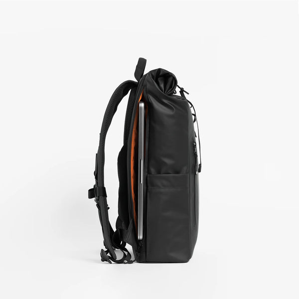 Stubble & Co.Rolltop 15l Backpack - Black