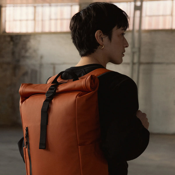 Stubble & Co. Rolltop 15l Backpack - Rust